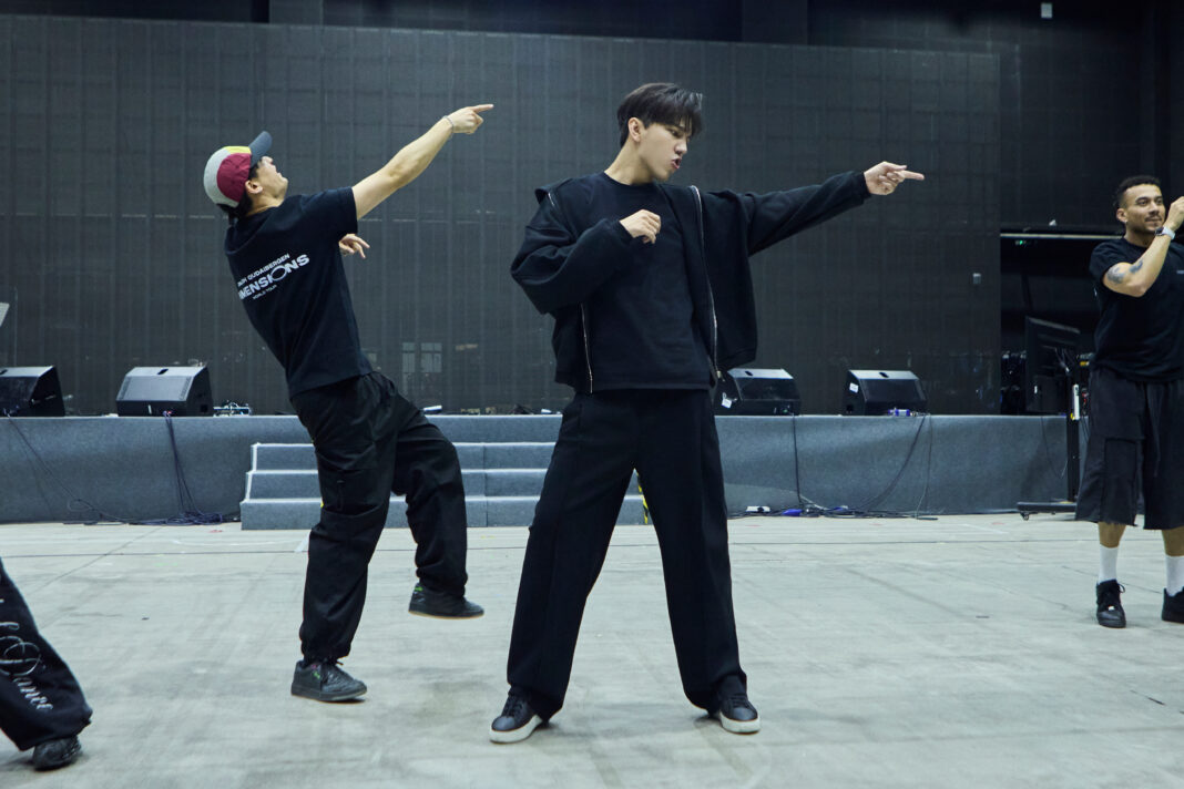 Dimash Qudaibergen: DIMENSIONS – Tour | Backstage